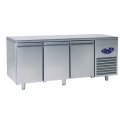 Стол холодильный рабочий конвекционный 3-х дверный, серия Silver