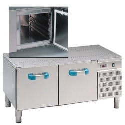 Стол холодильный рабочий — база под тепловое оборудование, 2 двери